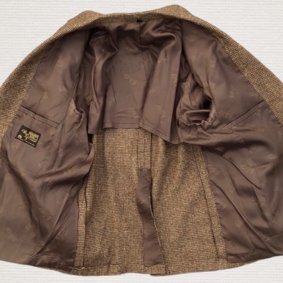 SOLD Men’s Vintage Wool Two Button Front Brown Tweed Sport Coat - Picture 3 of 7